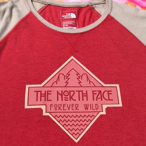 The North Face Woman’s medium 3|4 T-shirt - Picture 2 of 8